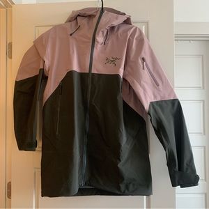 Arcteryx Rush Shell Men’s sz Medium